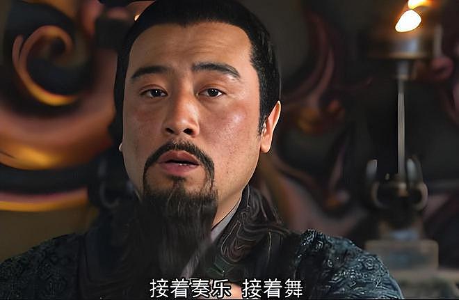 3岁丧父，吃姐姐奶水长大，成名后为8个哥姐买房，如今终成实力派（组图） - 6