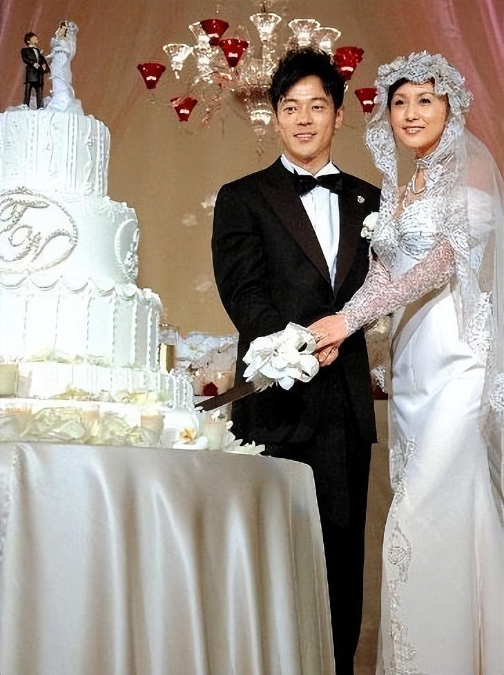 郭富城60岁拼三胎：10位前任皆尤物，境遇冰火两重天？选择大于努力（组图） - 49