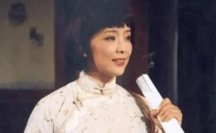 【情感】原来他俩是夫妻，和妻子恩爱40多年无绯闻，演完《长安的荔枝》他再度爆红（组图） - 10