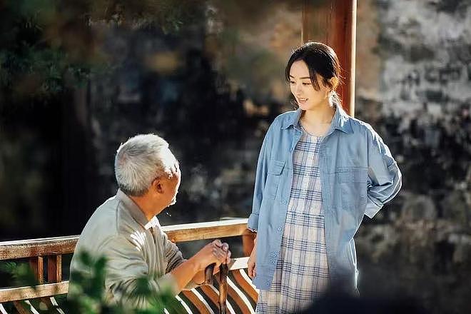 这一次，“变了面相”的赵丽颖，给圈内所有离异女星“提了个醒”（组图） - 15