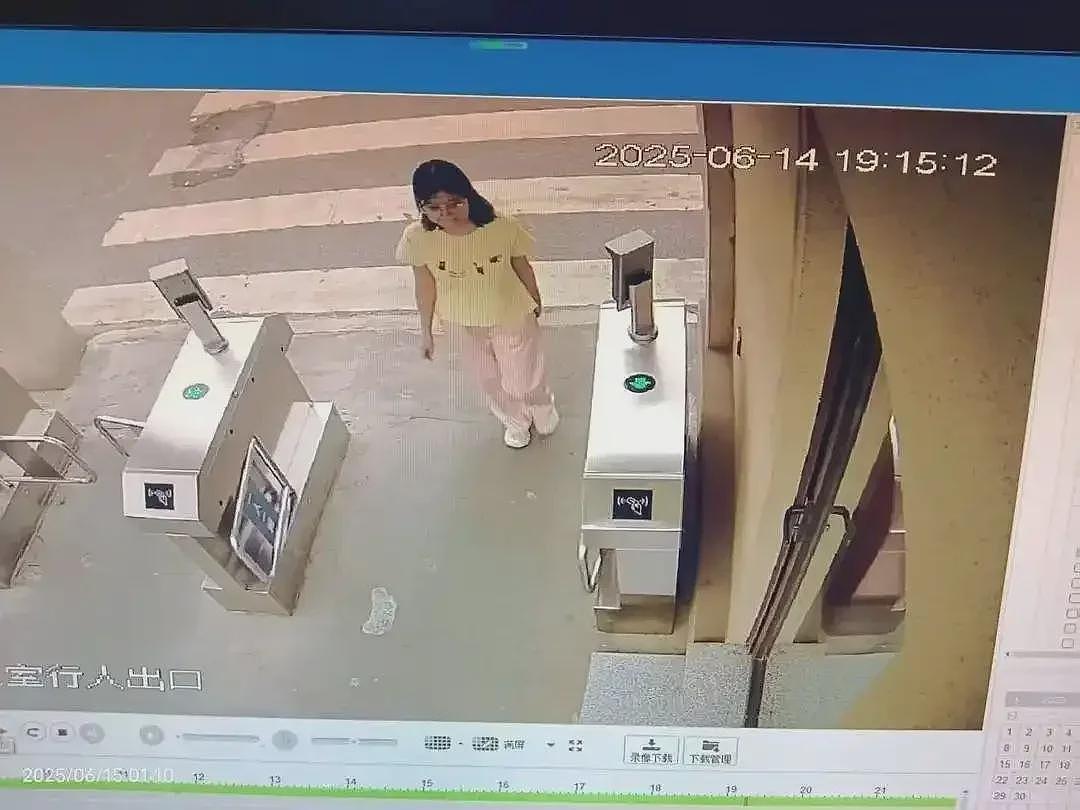 19岁女生在桥上失联近5天，家属：没抑郁症，监控有盲区（组图） - 1