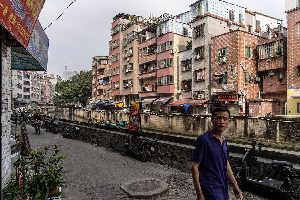 中国挑战美元世界主要货币地位,推动人民币国际化(组图) - 2