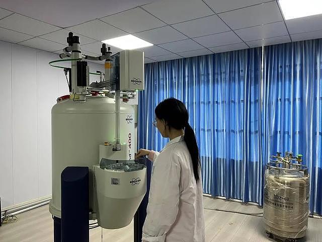 农村女孩考上985大学博士：10岁养父去世，邻居接力抚养（组图） - 4