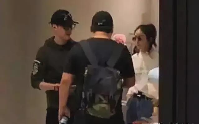 这一次,“变了面相”的赵丽颖,给圈内所有离异女星“提了个醒”(组图) - 12