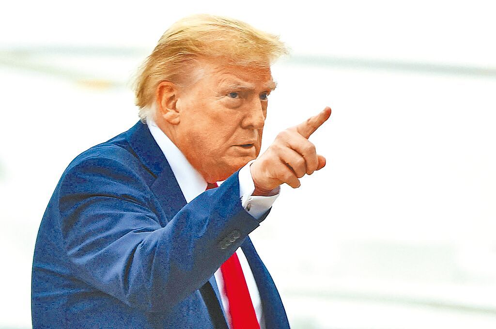 特朗普想轰伊朗！ 《华邮》民调：45％美国人反对（组图） - 1