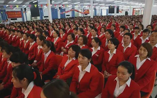 “中国零售女王“：不让儿子接班，百亿产业“交棒“国（组图） - 10