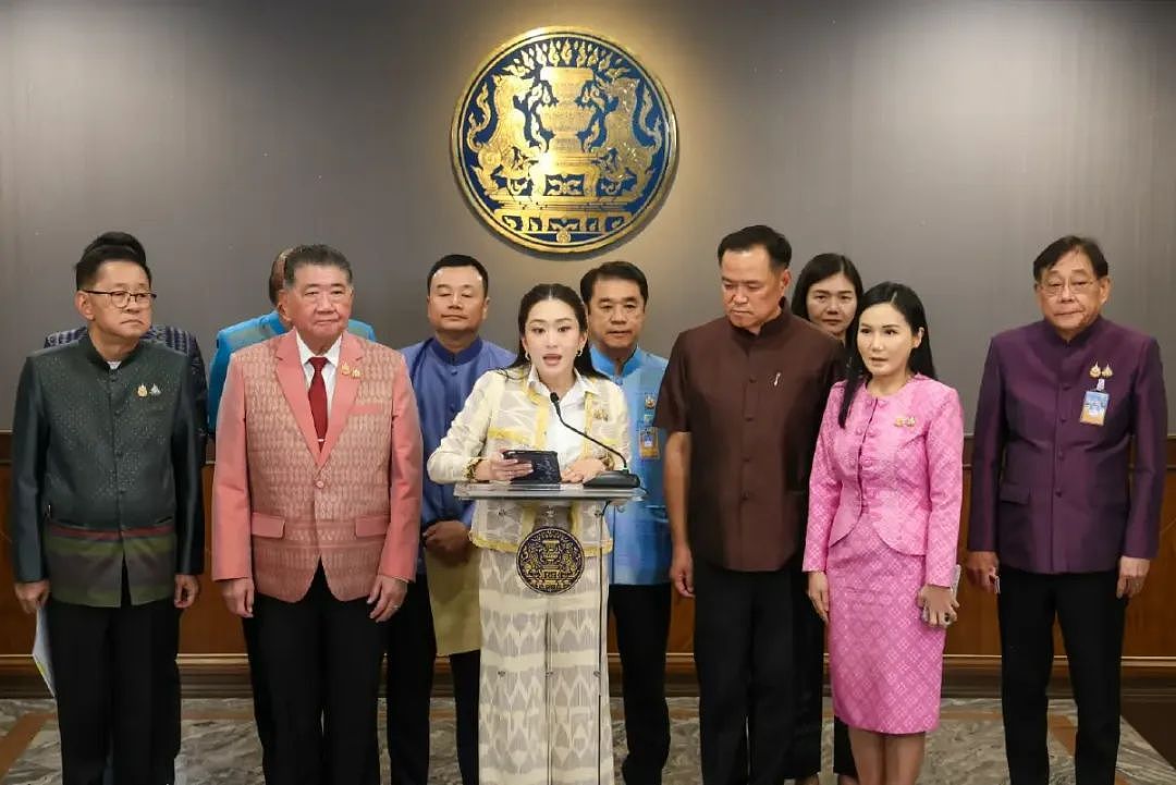 泰国爆发!总理辞职或解散国会?洪森为何这么绝?(组图) - 41