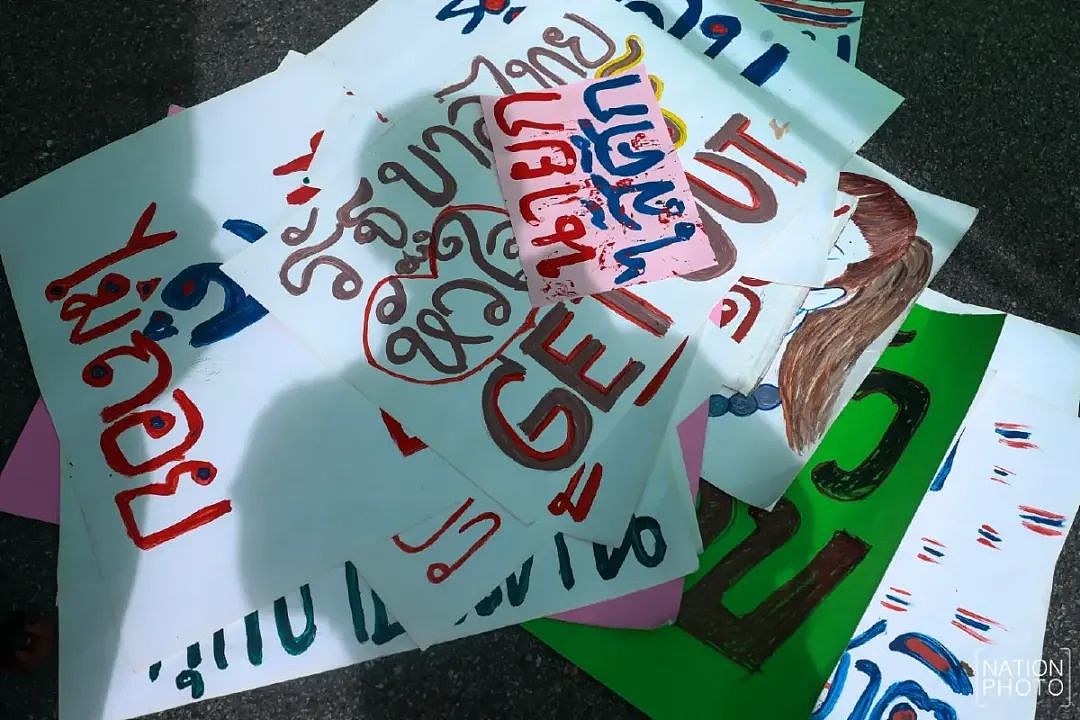 泰国爆发!总理辞职或解散国会?洪森为何这么绝?(组图) - 25