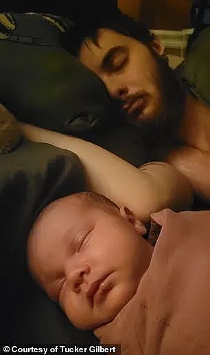 丈夫和其他男人发生关系意外怀孕，妻子：没事，生下来我母乳喂养...网友们：我要疯了！（组图） - 13