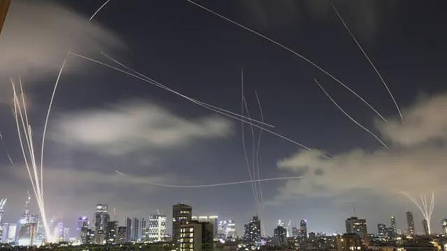 以色列伊朗冲突一周回顾:四大观察要点,隔空互殴之后局势会走向何方(组图) - 1