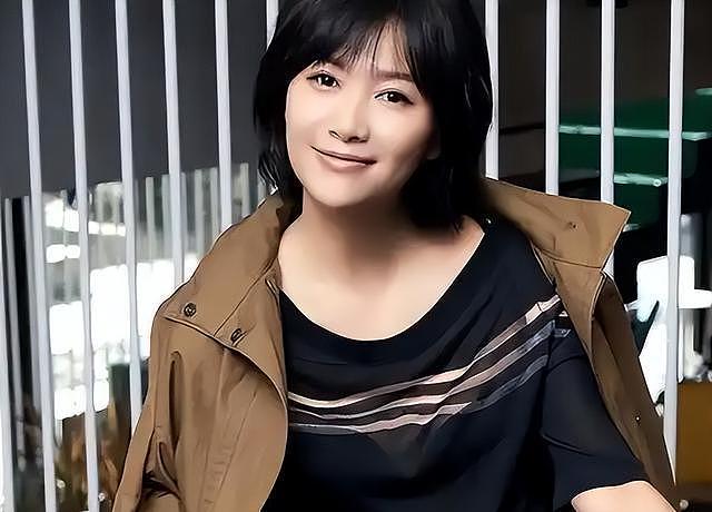 想不到，远赴美国的京圈才女徐静蕾，早已走上另一条“上坡路”（组图） - 18