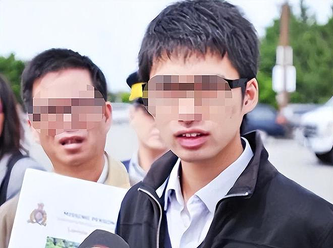 中国留学生锤杀母亲，父亲竟竖大拇指替其脱罪？岂料自己就是他下个目标...（组图） - 3