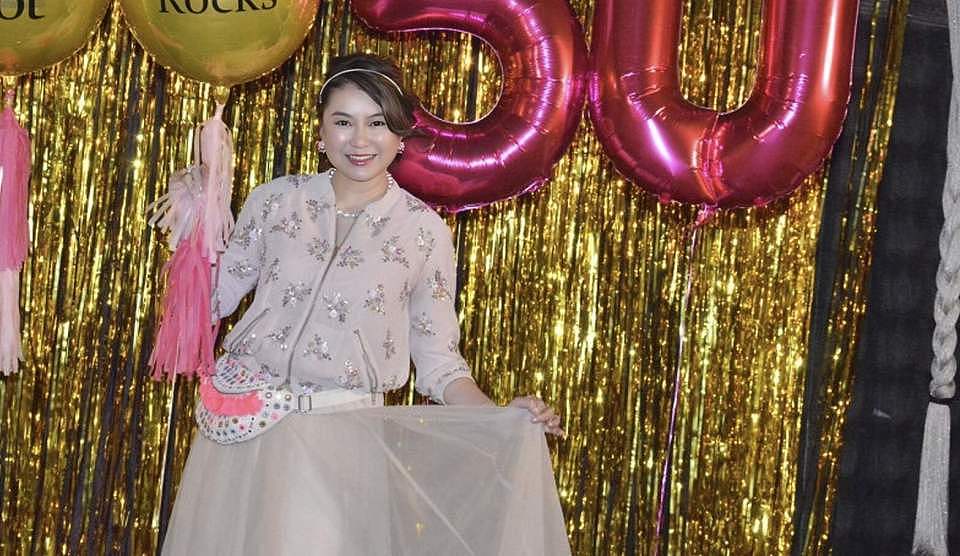 香港知名女星自曝遭非礼,被年轻演员摸胸,八年没谈恋爱至今未婚(组图) - 5