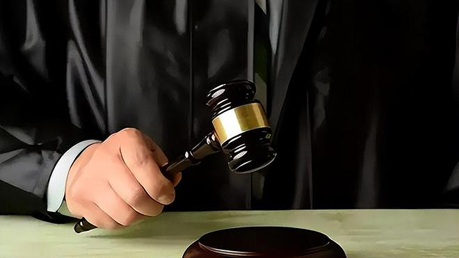 中国留学生锤杀母亲，父亲竟竖大拇指替其脱罪？岂料自己就是他下个目标...（组图） - 7