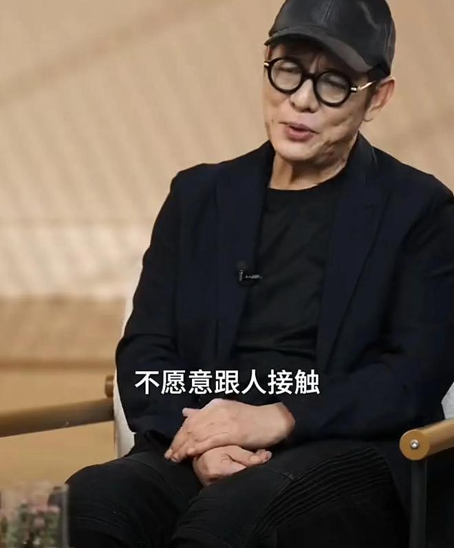 62岁李连杰自曝患有自闭症，为做慈善求姚明帮忙，叹：我是真孙子（组图） - 5