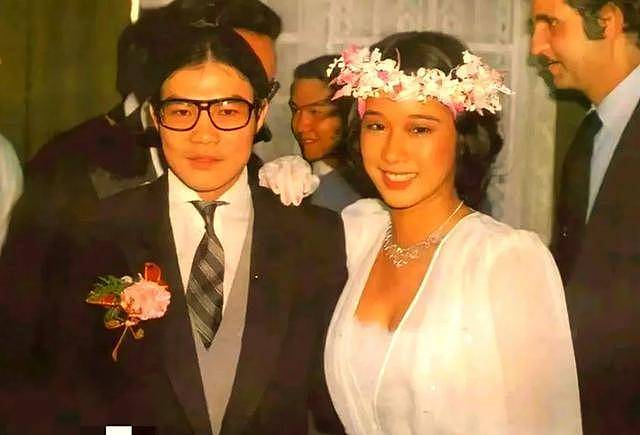 霍震霆曝儿子霍启仁已结婚!欢迎新儿媳来到大家庭,表示不会催生 (图) - 12