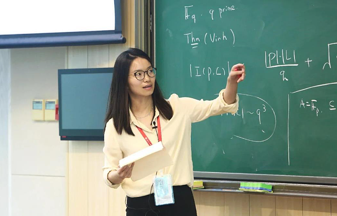 34岁数学家北大开讲座，“韦神”连续三天坐前排听讲！这个90后教授什么来历？（组图） - 8