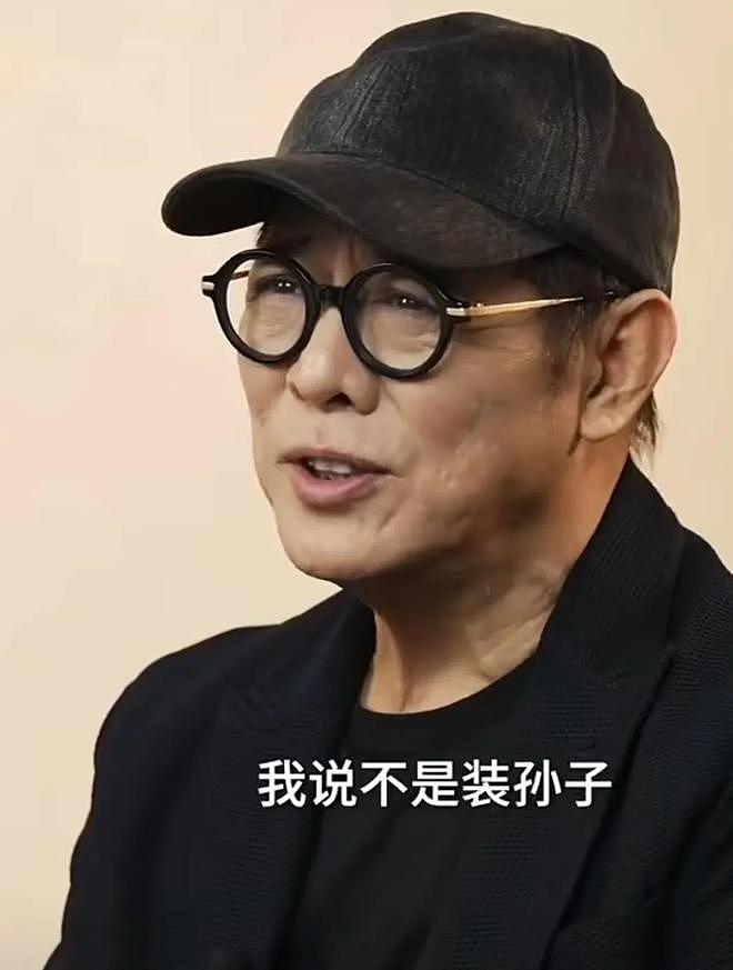 62岁李连杰自曝患有自闭症，为做慈善求姚明帮忙，叹：我是真孙子（组图） - 12