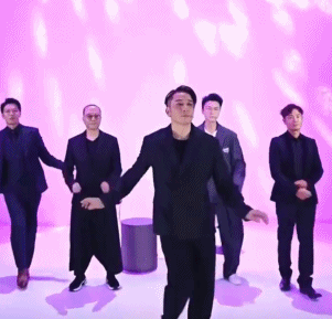 网上唯一不招人烦的“卖惨”,是这娱乐圈女神退圈摆摊(组图) - 29