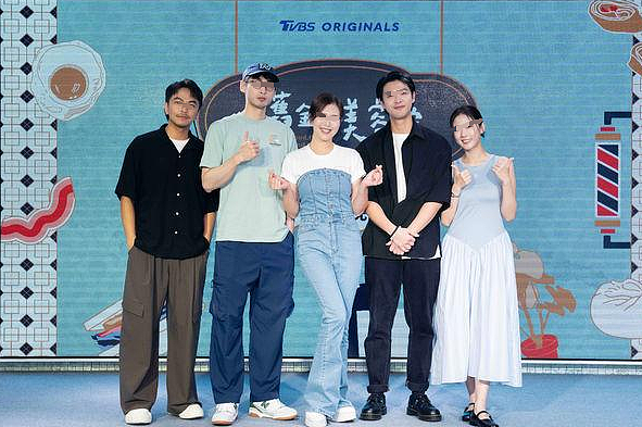 恭喜成功怀孕!奉子成婚老公无人知,被曝C夜消失多年!今成功爆火双喜临门(组图) - 25