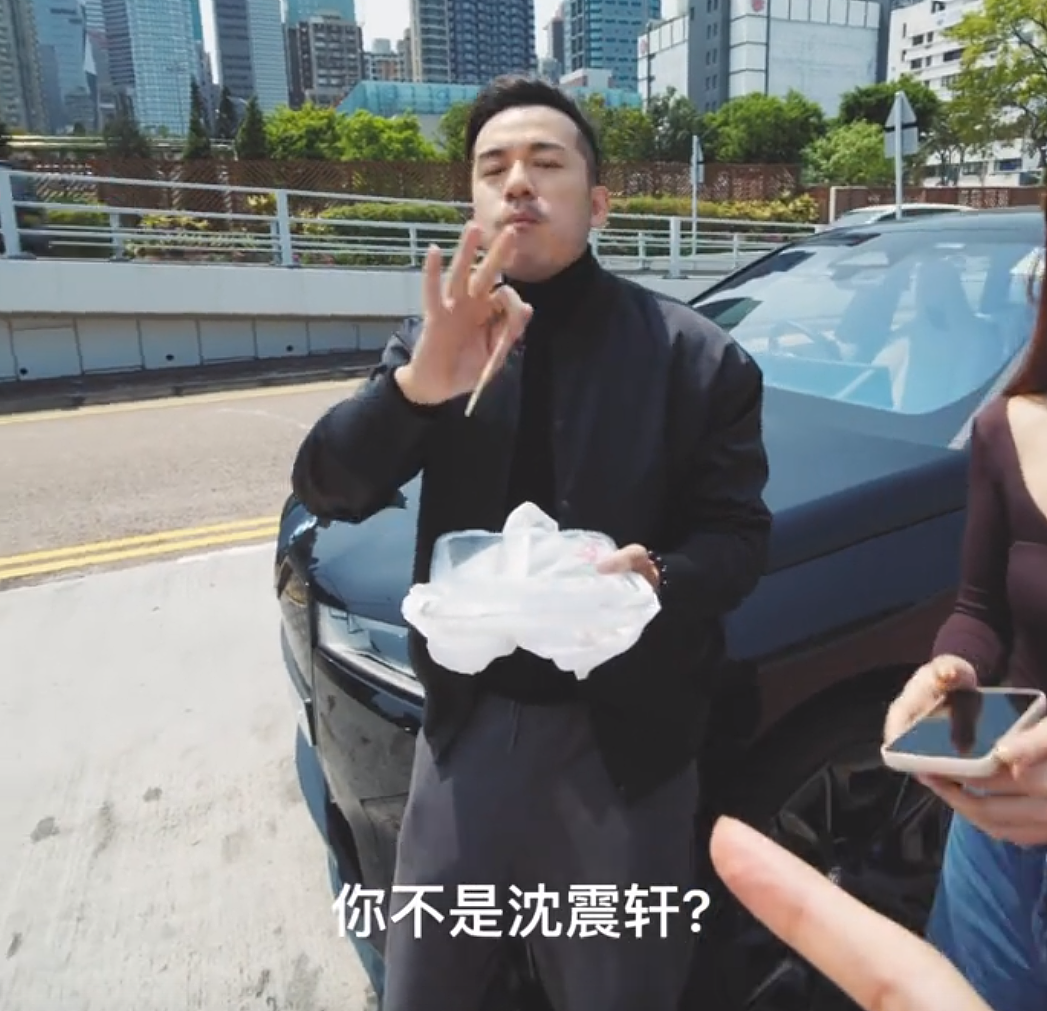 网上唯一不招人烦的“卖惨”,是这娱乐圈女神退圈摆摊(组图) - 27