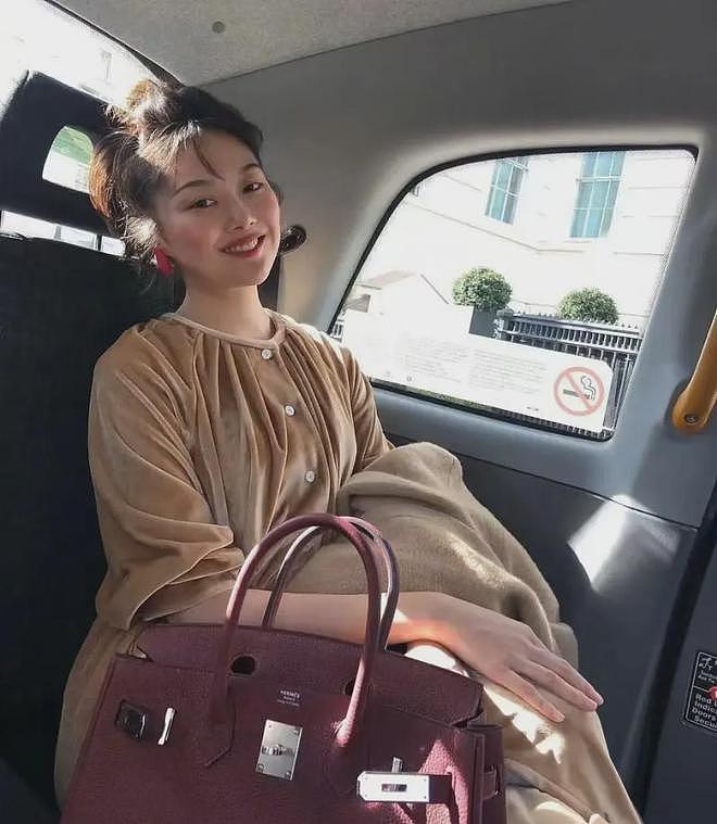 凤姐近况引热议,遣返、过气、混迹直播、初代网红现状太多唏嘘(组图) - 17