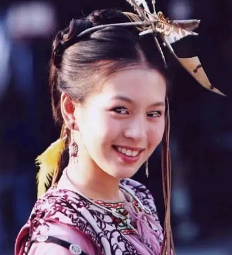 恭喜成功怀孕!奉子成婚老公无人知,被曝C夜消失多年!今成功爆火双喜临门(组图) - 1