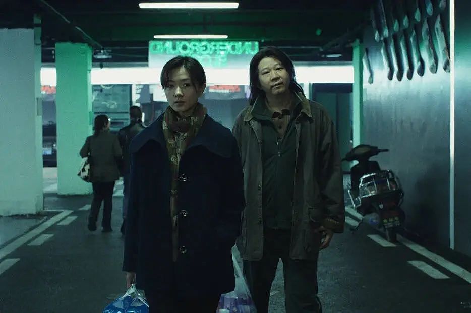上海电影节刚刚颁奖,万茜拿下“影后”,雷佳音前几天预言:“她在我心里就是影后!”(组图) - 4