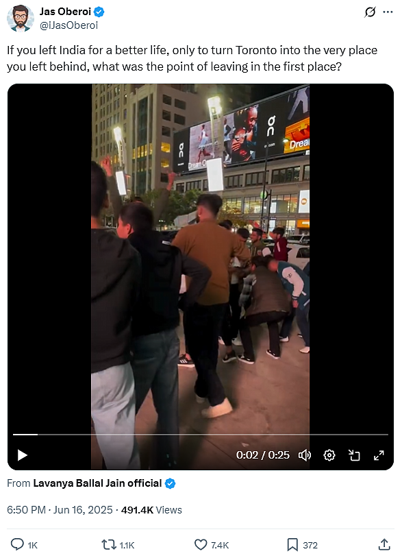 多伦多市中心广场被印度人“占领”! 上百人跳这种舞,街头也沦陷,网友吵翻(组图) - 14