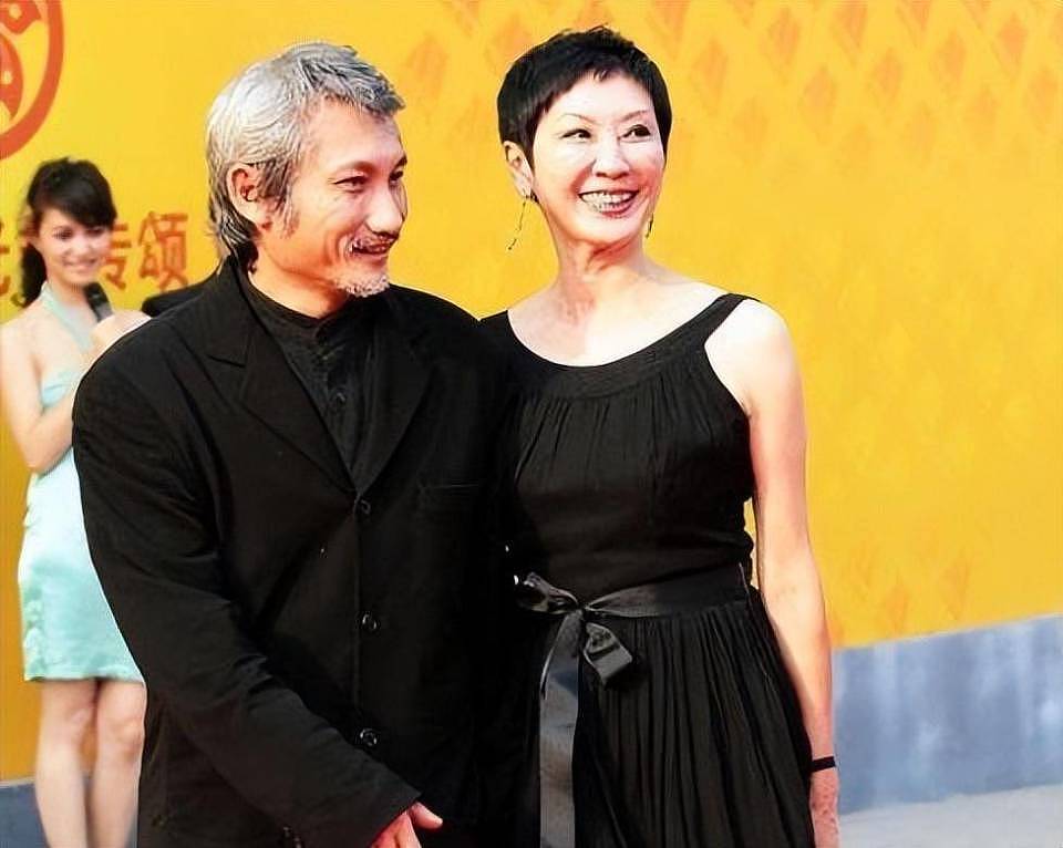 68岁尔冬升晒娃再惹争议：贵圈4位伪丁克男星，一个比一个离谱（组图） - 40