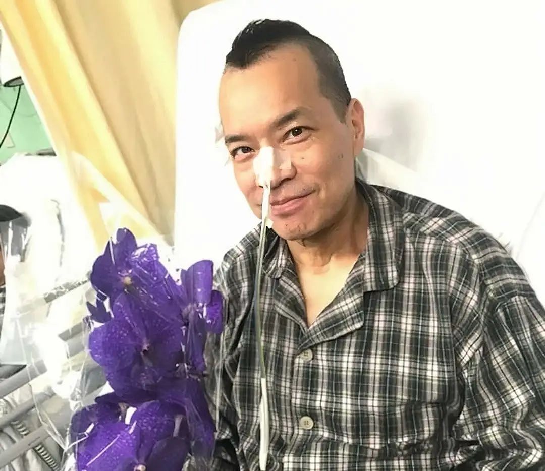 “香港四大癫王”之一曾患狂躁症，自曝被五花大绑，两度确诊癌症剃度出家（组图） - 10