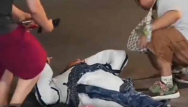 马景涛摔倒后报平安！63岁身体吃不消，低血糖恍惚了一下（组图） - 6