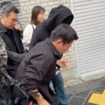 46岁周杰伦近况曝光！长期被病痛折磨，走路靠友人搀扶（组图）