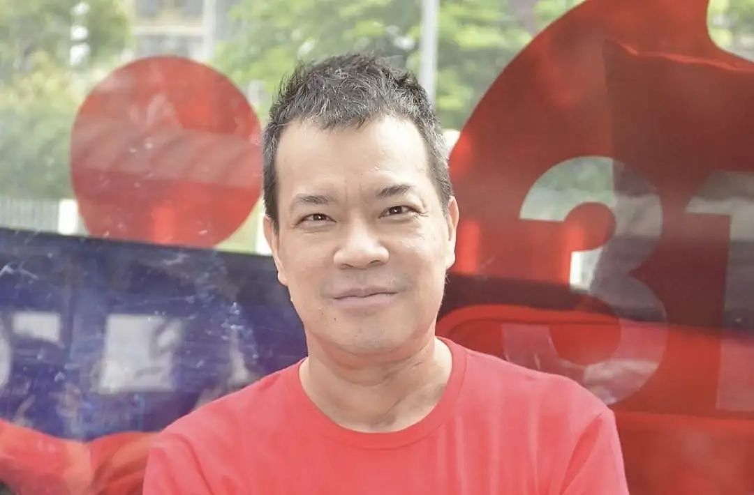 “香港四大癫王”之一曾患狂躁症，自曝被五花大绑，两度确诊癌症剃度出家（组图） - 9