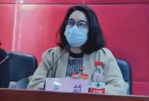 广州女酒驾拒检测,大喊“人大代表可以喝酒”(视频/组图) - 1