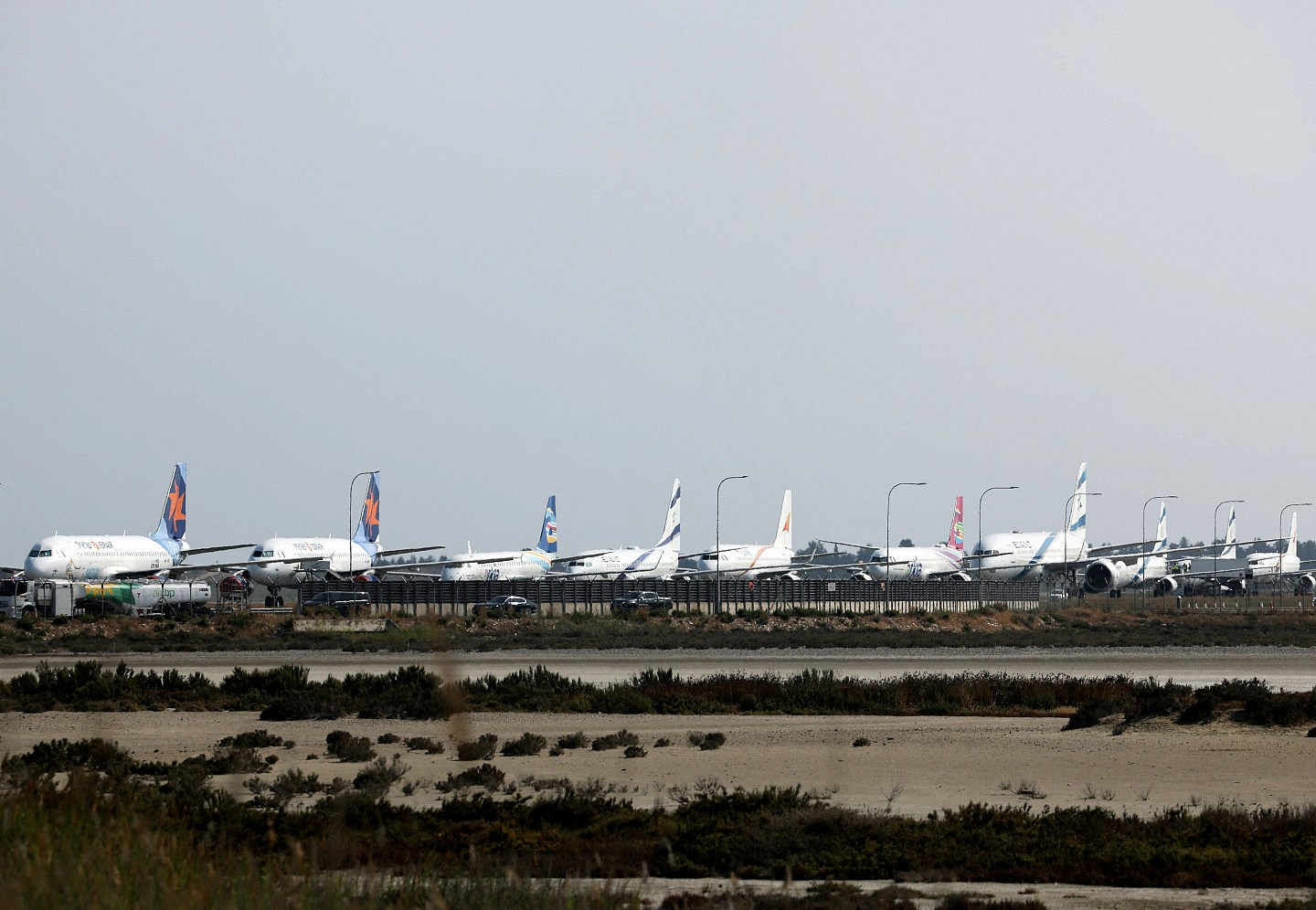 美国袭击伊朗，各国航空公司避开中东地区航线，美航企风险增加（组图） - 2