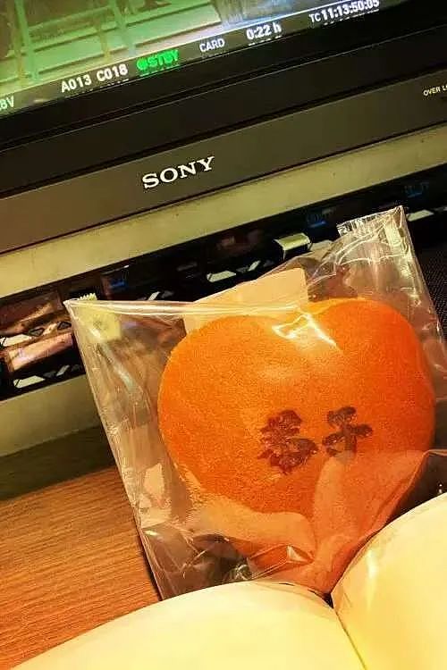 深田恭子时隔5年发写真集,被疑“脸变”到认不出!女神新恋情又爱上丑男(组图) - 21