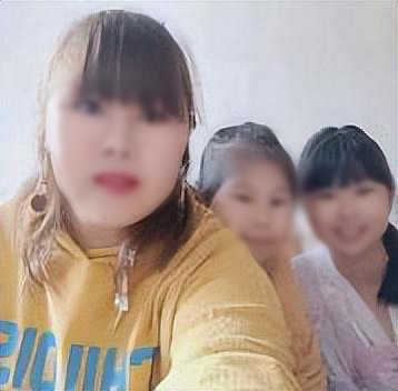看完百万粉丝女网红“翻车道歉”,才明白为什么“穷人乍富”是灾难…(组图) - 2