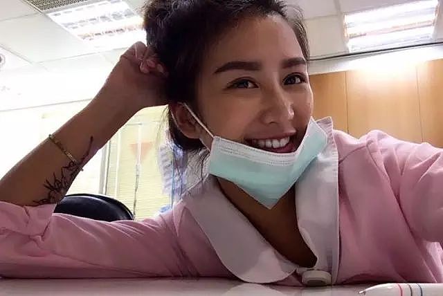 【美女】中国最性感护士！热辣身材刷爆欧美健身圈（组图） - 5