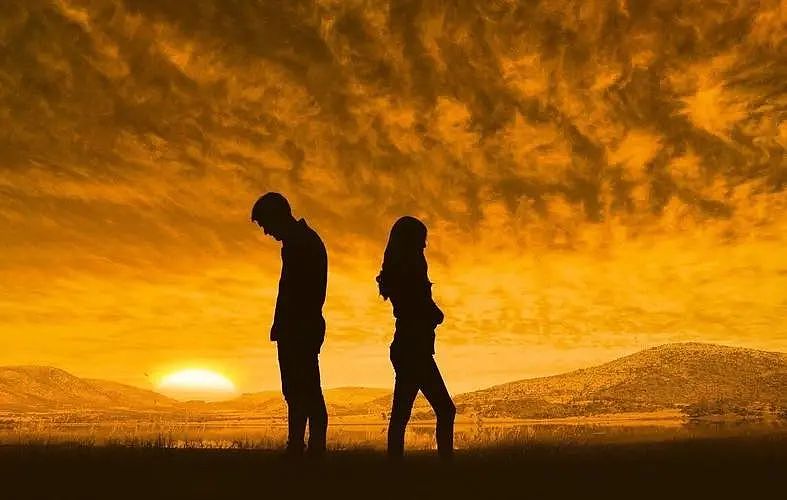 陪男友留学两年，分手后被准婆婆索要64.7万，法院这样判（组图） - 10