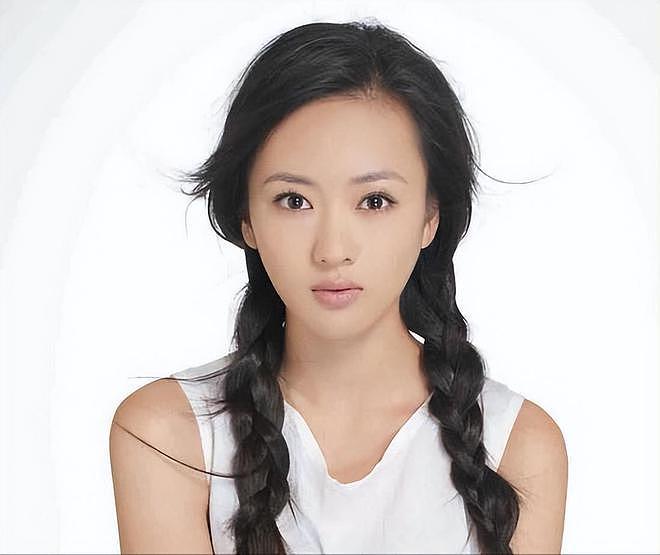 分手22年，童瑶再次让世界“刮目相看”，独居泰国的张默后悔了吗（组图） - 6