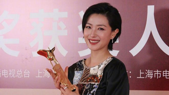 十四年来“金爵影后”再次颁给中国人,为什么是她?(组图) - 2