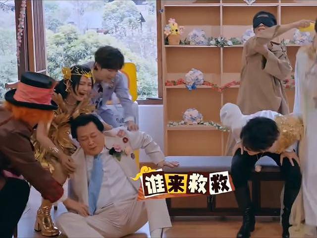 逼原配自杀,割老人韭菜,现又上节目捞金，再多名利都救不了唐国强（组图） - 8