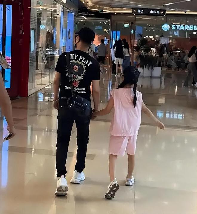 离婚后还是“好爸爸”，汪峰第7，冯绍峰第3，第1让人没想到（组图） - 5
