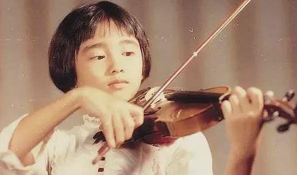 16年前，为“报恩”嫁给53岁残疾富商的美人黎姿，现在后悔了吗？（组图） - 3