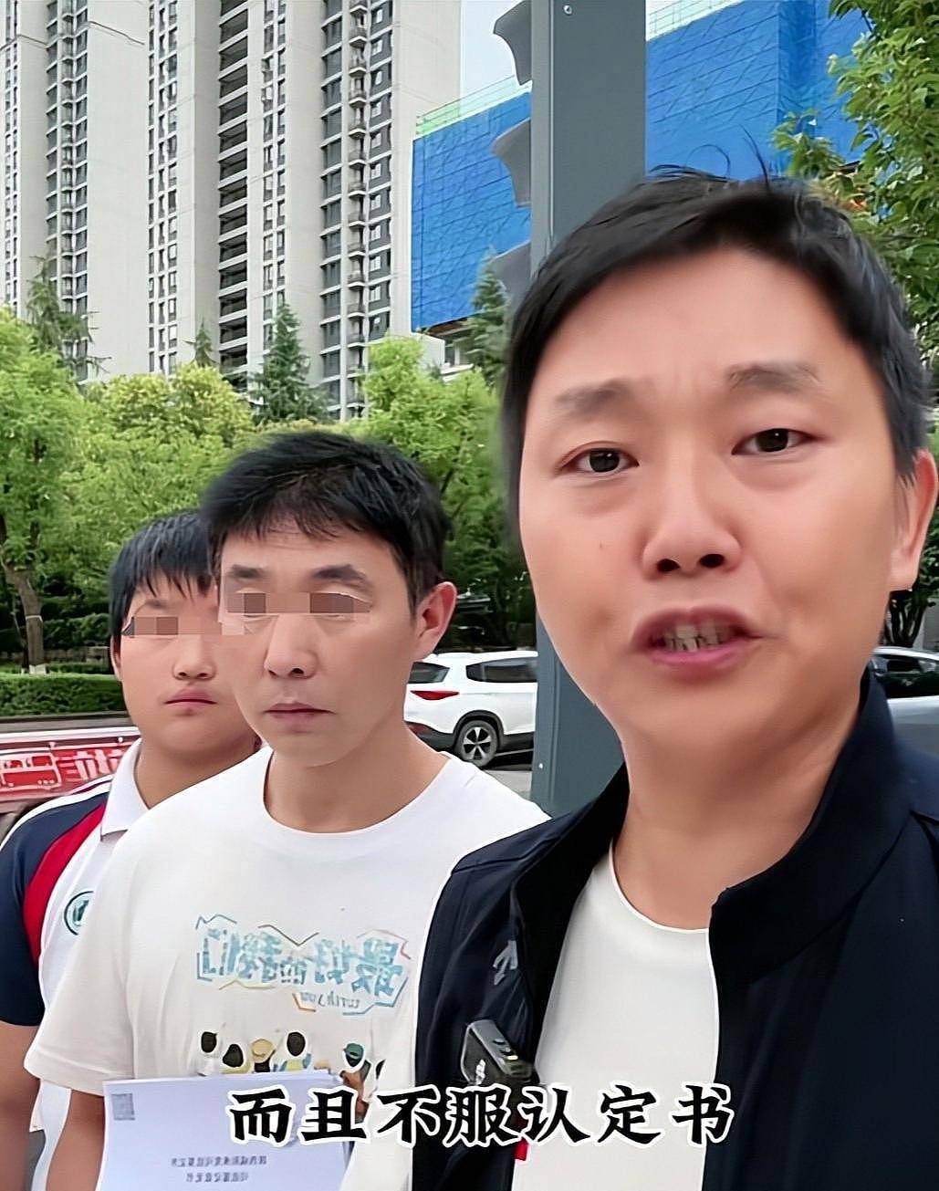 曝留学生在西安街头闯红灯撞死人！无证驾驶不服定责，欲分期支付16万了事（视频/组图） - 8