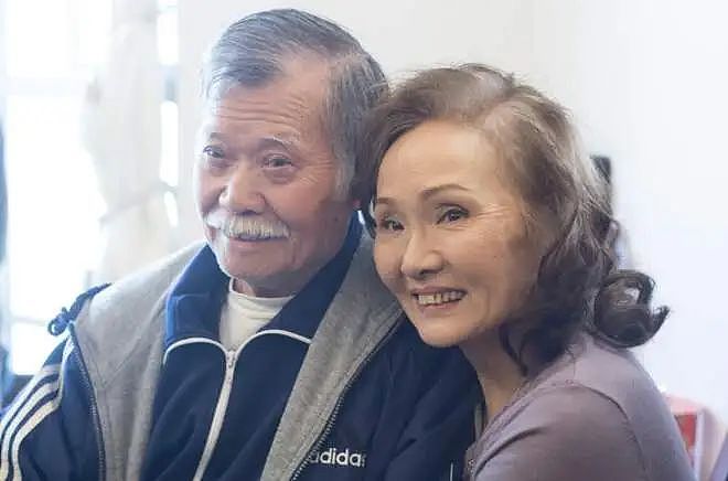 香港知名导演跳楼轻生离世,老婆雪妮确诊癌症还不知情(组图) - 2