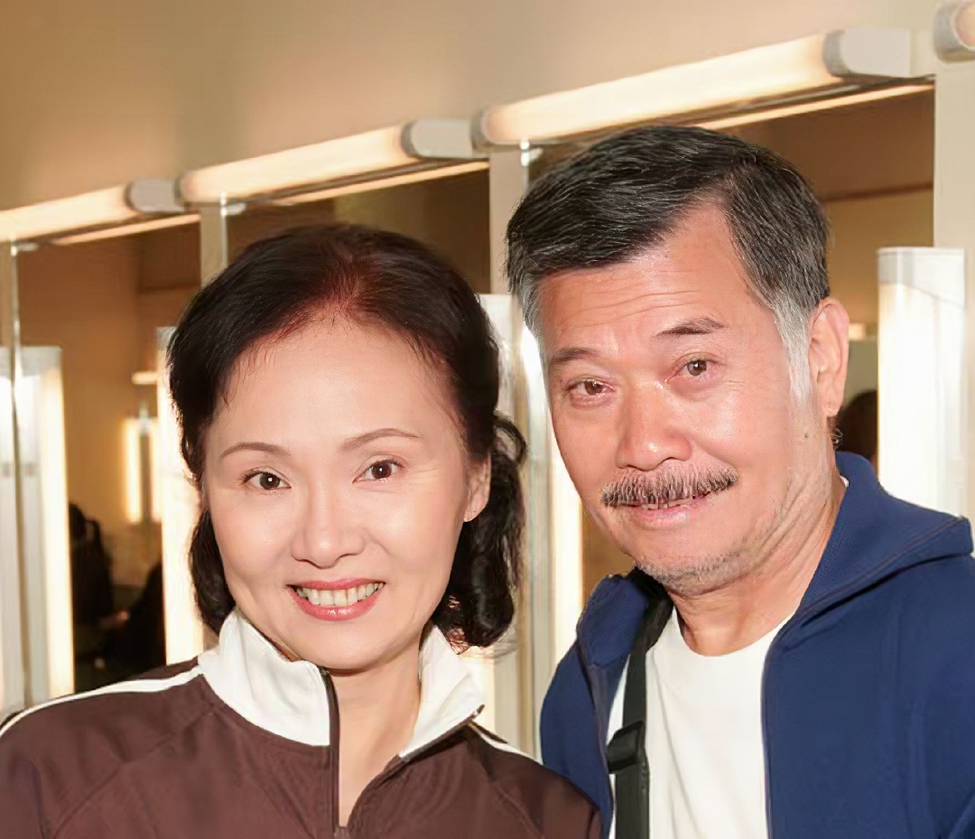 香港知名导演跳楼轻生离世,老婆雪妮确诊癌症还不知情(组图) - 6