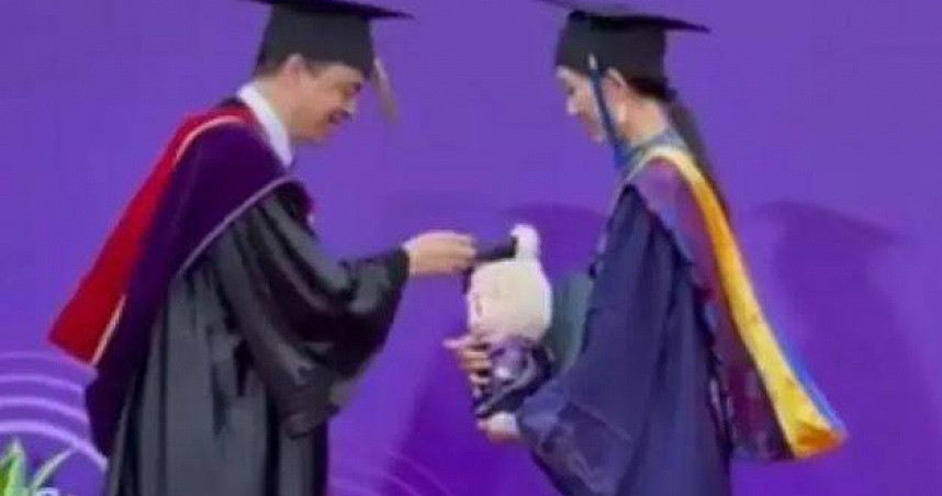 北京清华副校长帮拨穗！全世界学历最高Labubu登热搜，2派战翻（图） - 1