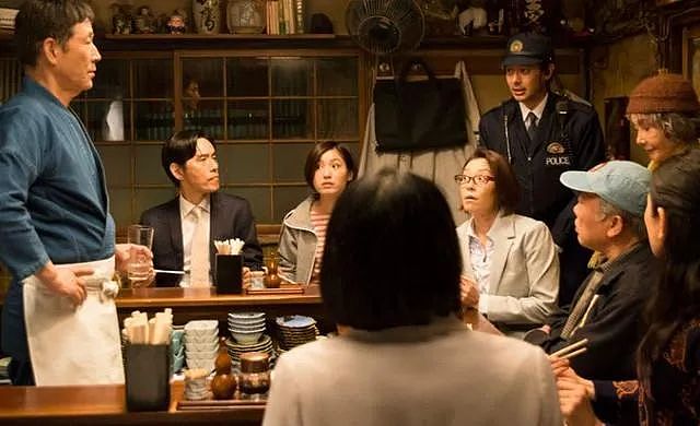 东京涩谷外国人混战，打架劝架都是外国人，日本人看傻眼了（组图） - 5